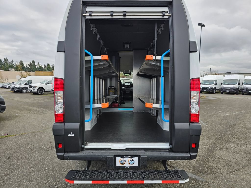 New 2024 RAM ProMaster 3500 w/ Delivery Van Package FWD image 15