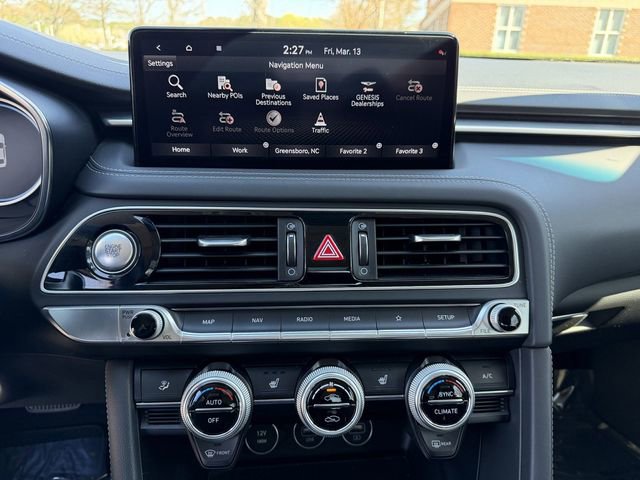 Used 2022 Genesis G70 2.0T image 19