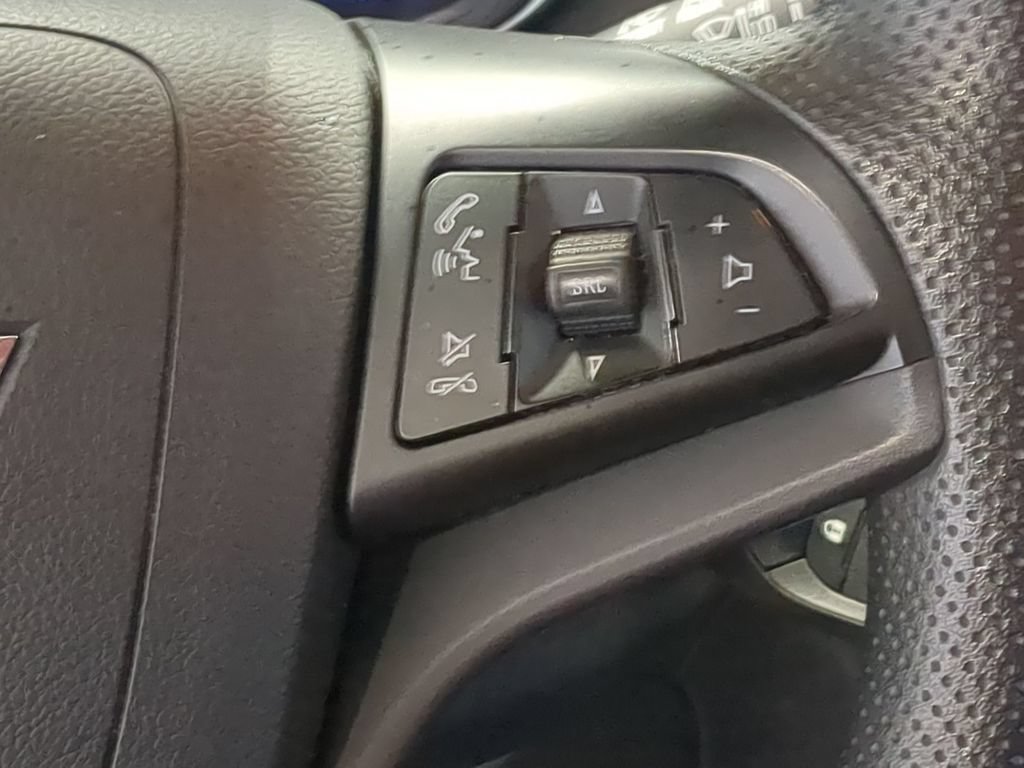 Used 2020 Chevrolet Trax LS w/ Tint and Cruise Package FWD image 28