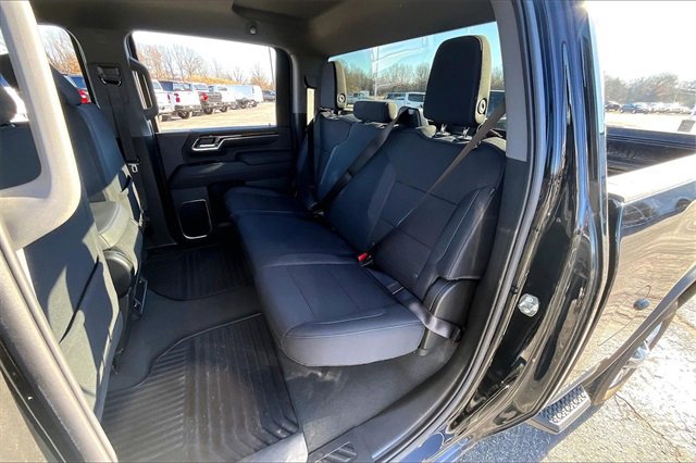 Used 2024 Chevrolet Silverado 2500 LT image 23