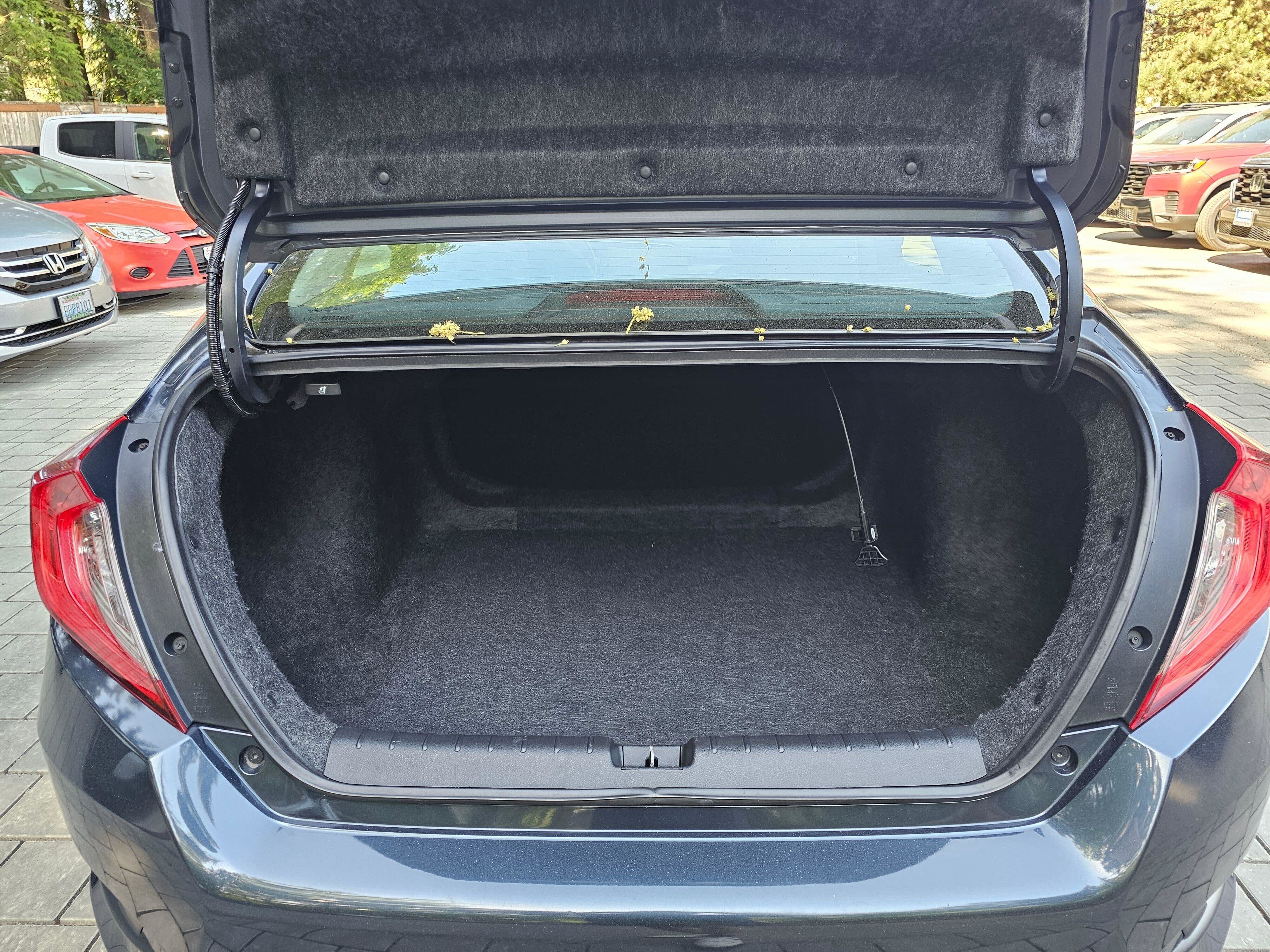 Used 2018 Honda Civic EX image 14