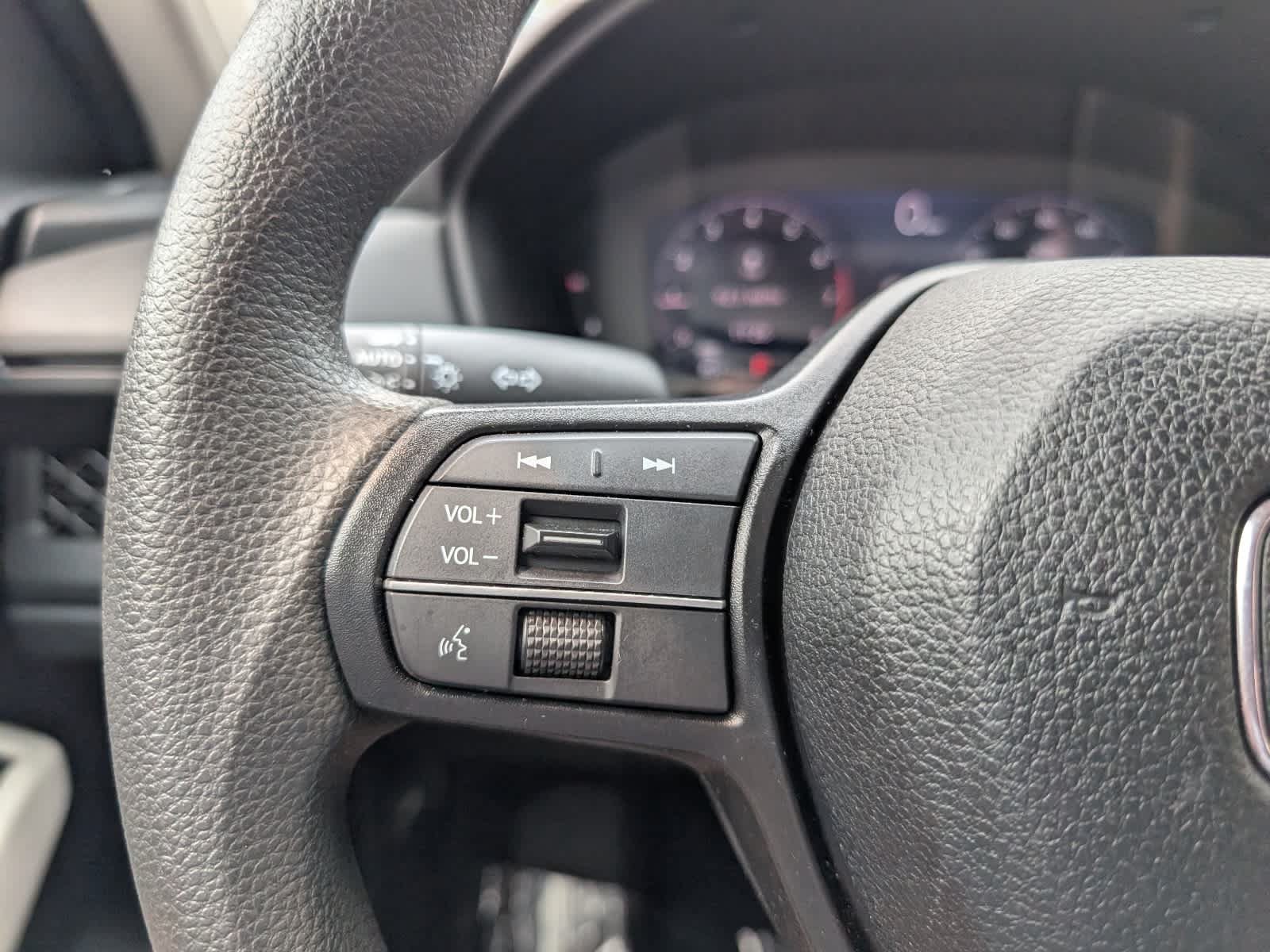 Used 2024 Honda Accord LX image 19
