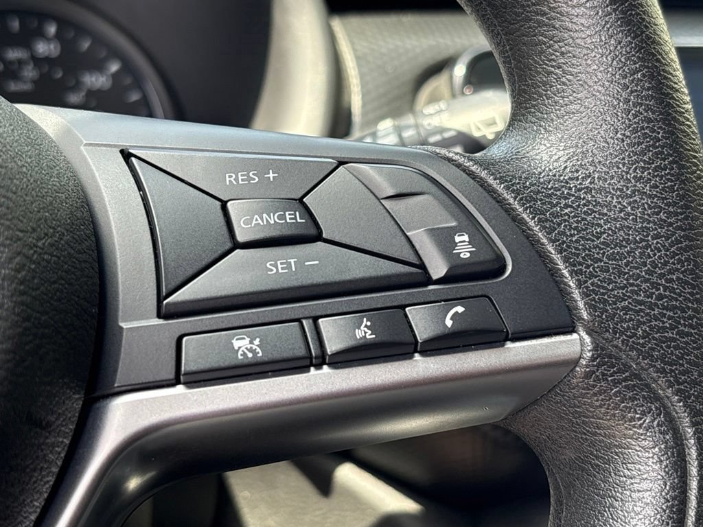 Used 2021 Nissan Kicks SV w/ Exterior Package FWD image 18