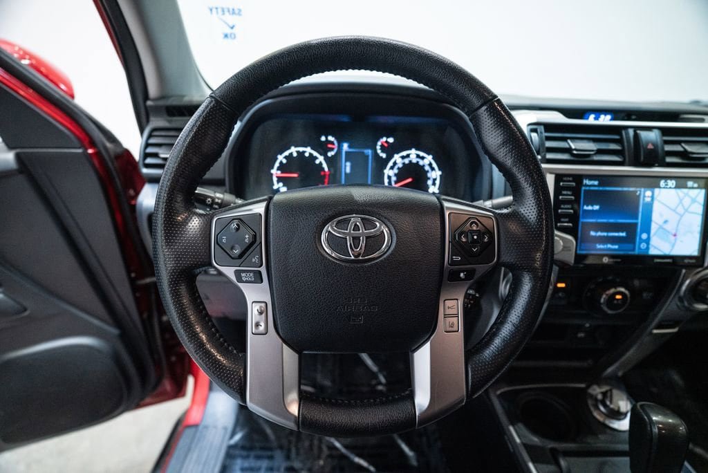 Used 2024 Toyota 4Runner SR5 Premium AWD/4WD image 16