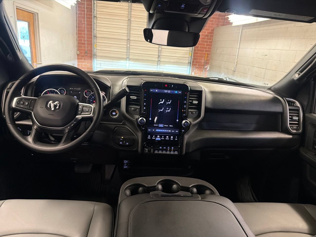 New 2026 RAM 3500 Tradesman AWD/4WD image 25