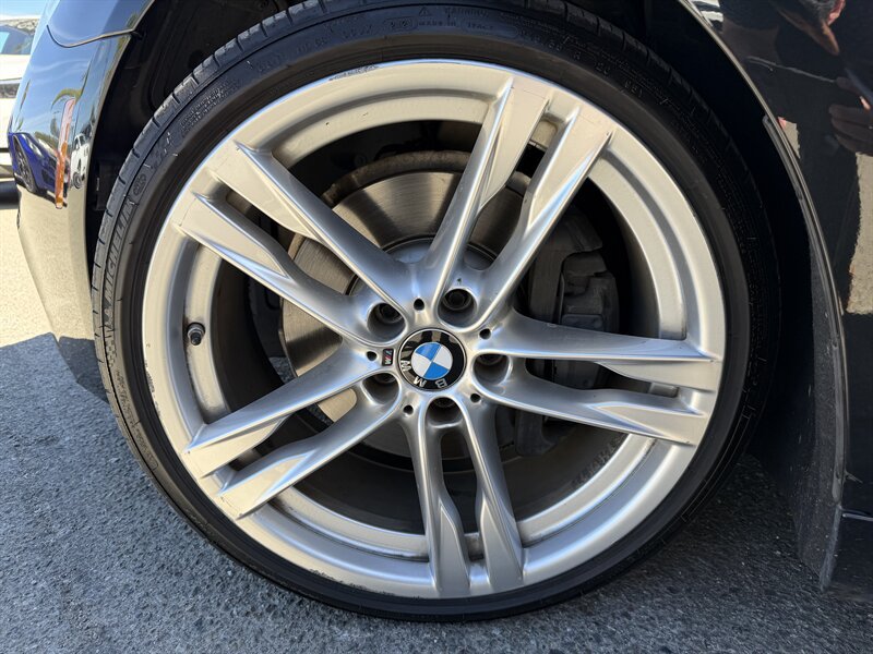 Used 2013 BMW 640i Gran Coupe RWD image 30