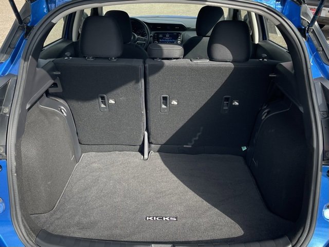 Certified 2024 Nissan Kicks SV image 6
