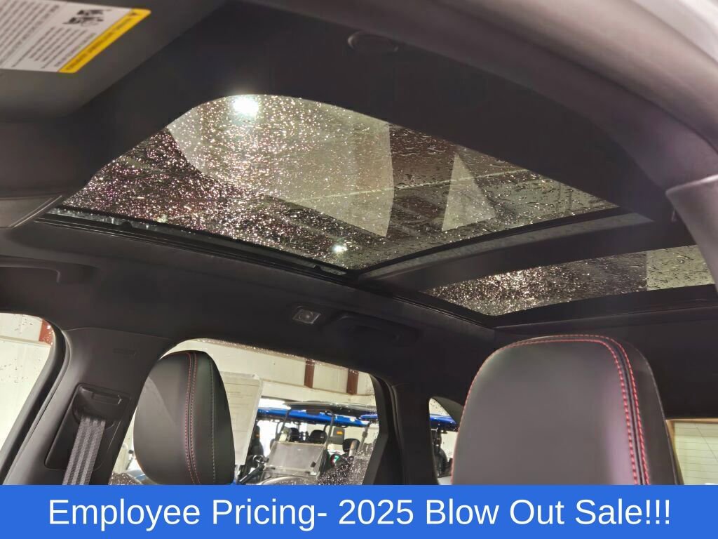 New 2025 Ford Escape ST-Line w/ Tech Pack #1 AWD/4WD image 23