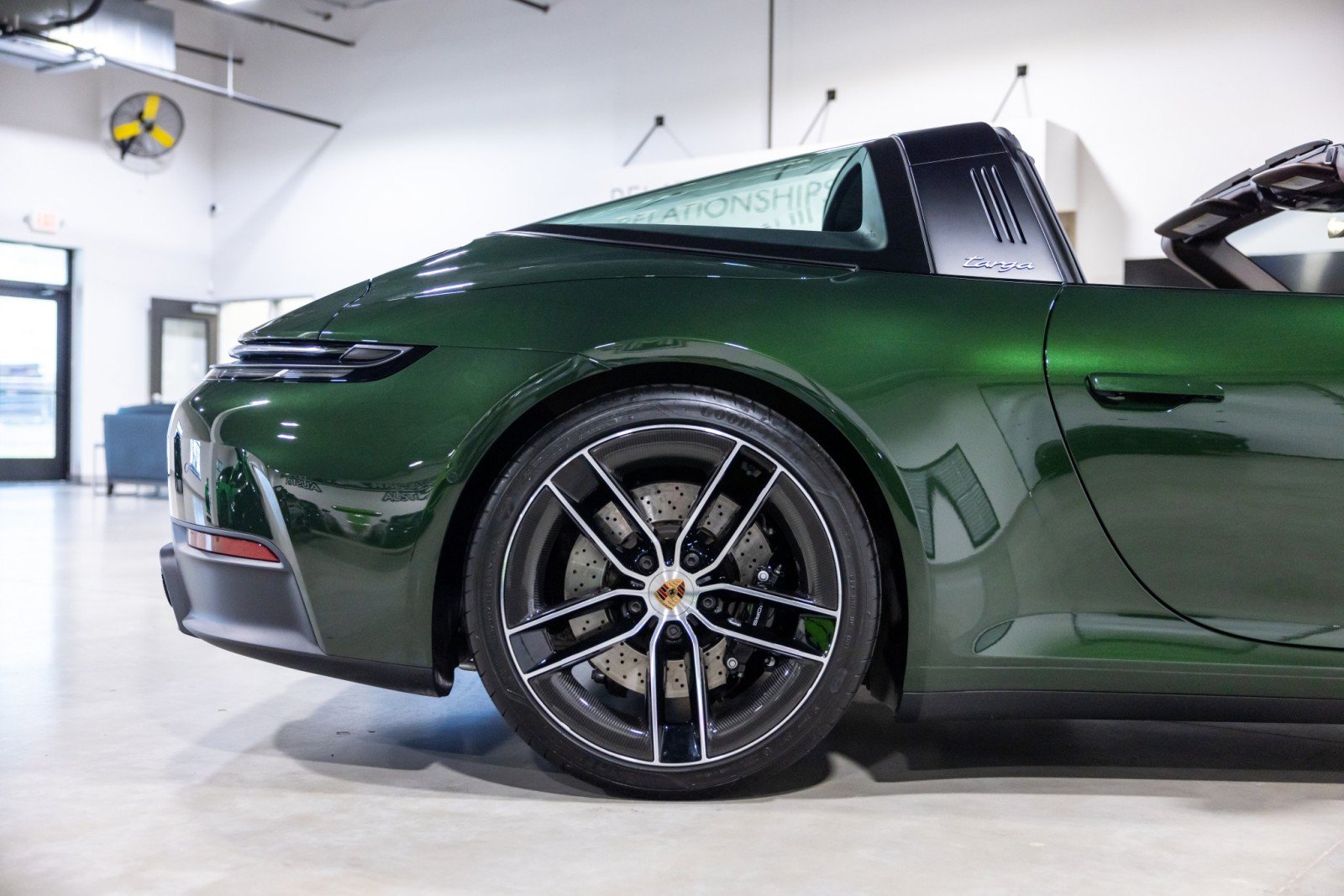 Used 2026 Porsche 911 Targa 4S AWD/4WD image 23