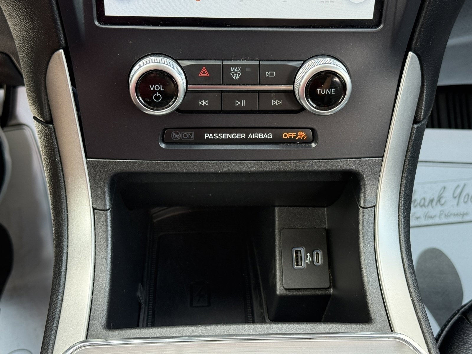 Used 2022 Ford Edge SEL w/ Convenience Package image 30