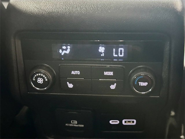 Used 2023 GMC Acadia AT4 w/ Technology Package image 28