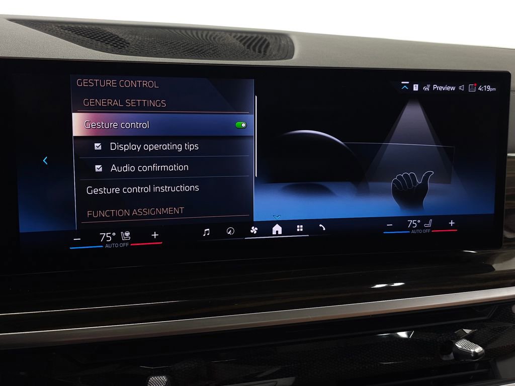 Used 2024 BMW X7 xDrive40i w/ Executive Package image 31