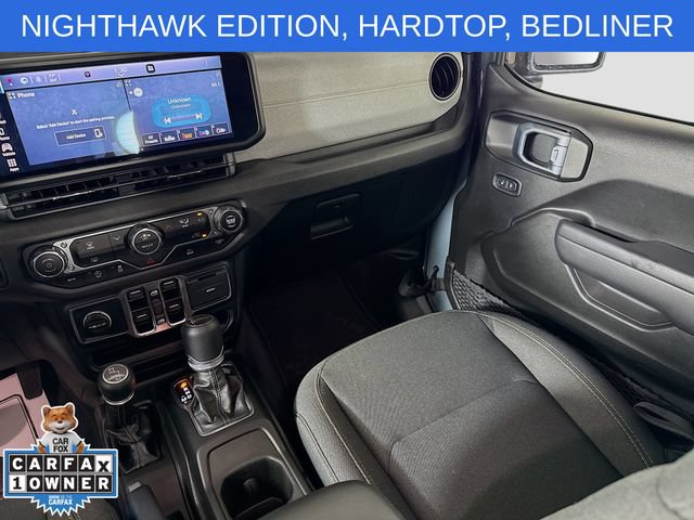 Used 2025 Jeep Gladiator Sport AWD/4WD image 21
