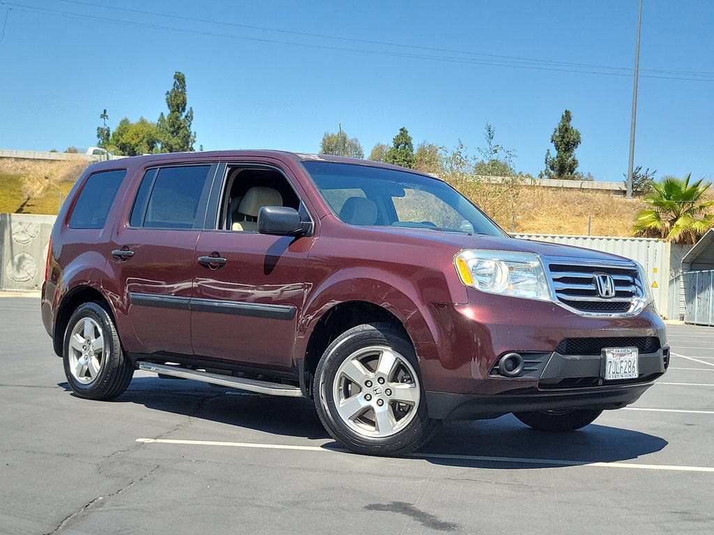 Used 2015 Honda Pilot LX image 2