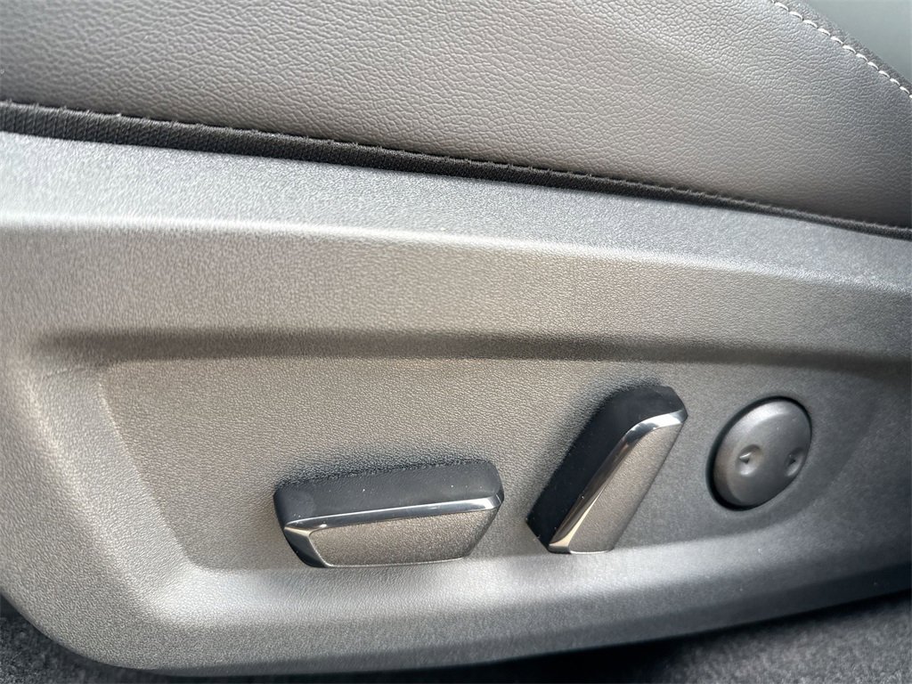 New 2025 Nissan Murano SL image 32