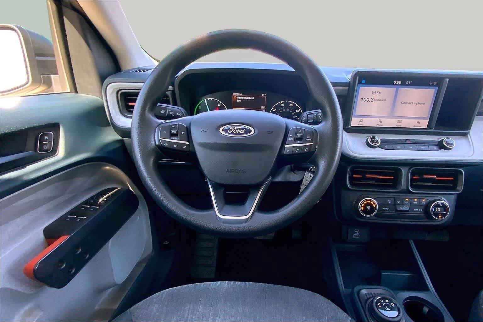 Used 2022 Ford Maverick XLT FWD image 5