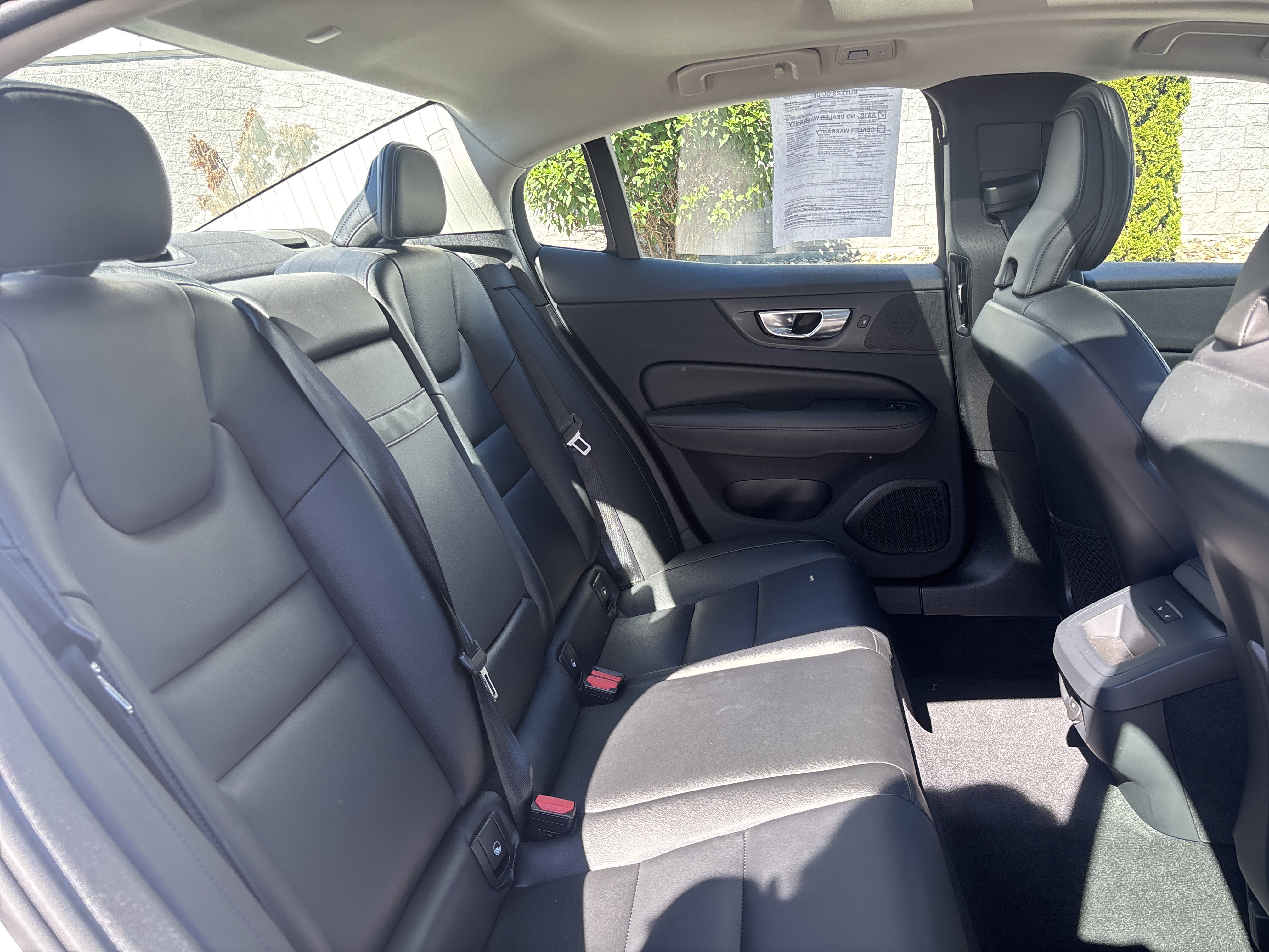 Used 2025 Volvo S60 B5 Core FWD image 28
