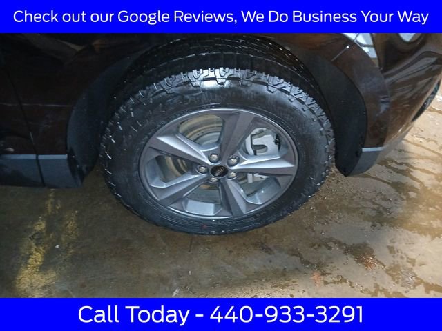 Used 2023 Ford Edge SEL w/ Sport Appearance Package image 13