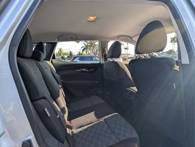 Certified 2021 Nissan Rogue Sport SV FWD image 17