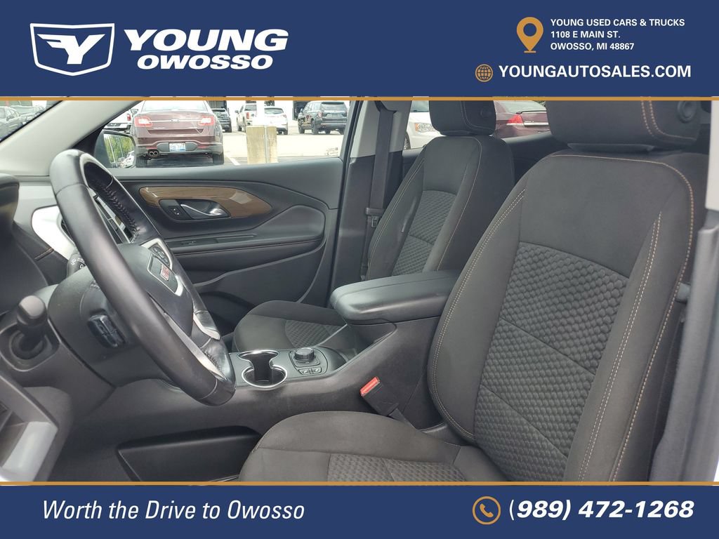 Used 2018 GMC Terrain SLE w/ Driver Convenience Package FWD image 6