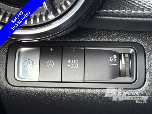 Used 2025 Chevrolet Equinox LT w/ Convenience Package II FWD image 36