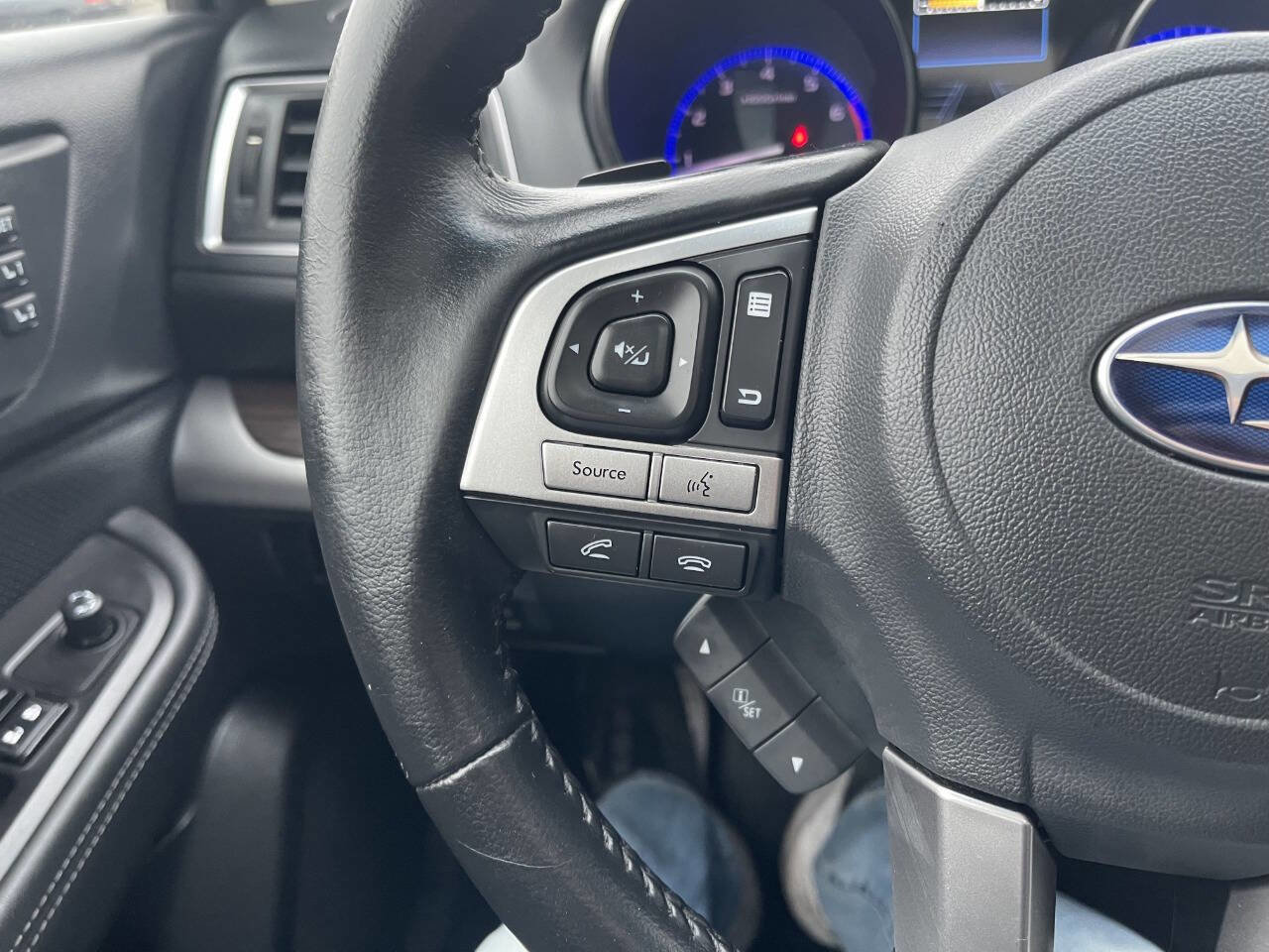 Used 2015 Subaru Legacy 2.5i Limited image 35