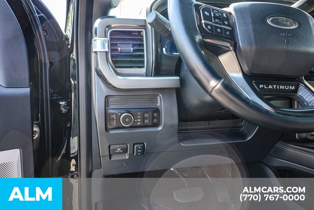 Used 2025 Ford F350 Platinum AWD/4WD image 23