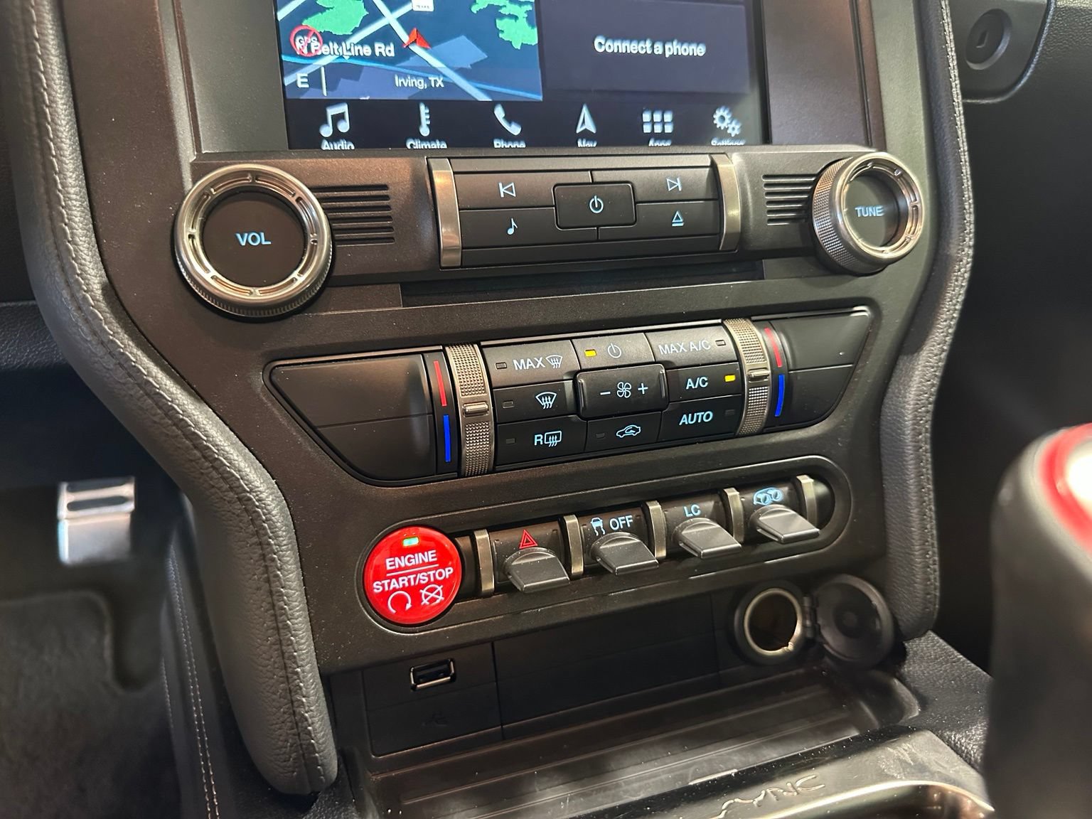 Used 2018 Ford Mustang Shelby GT350 w/ Electronics Package RWD image 31