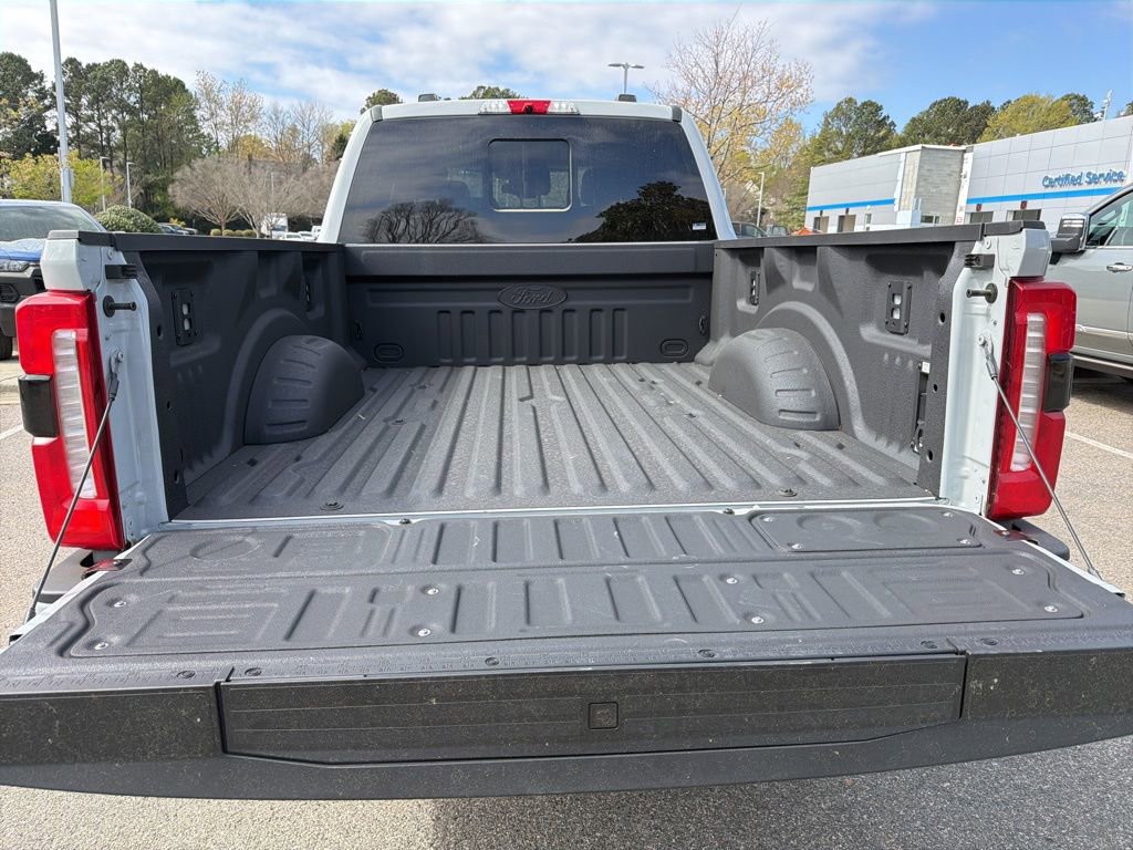 Used 2025 Ford F250 Lariat w/ Lariat Ultimate Package image 33
