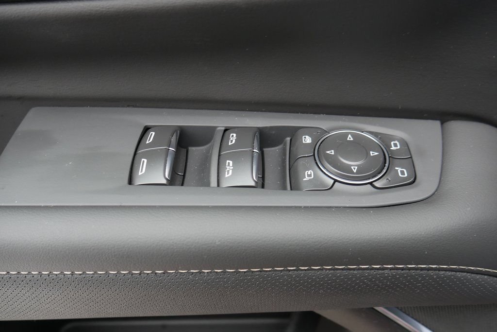 New 2026 Chevrolet Suburban Premier AWD/4WD image 34