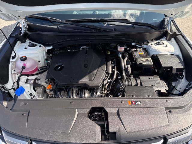 Certified 2025 Hyundai Santa Cruz SE AWD/4WD image 22