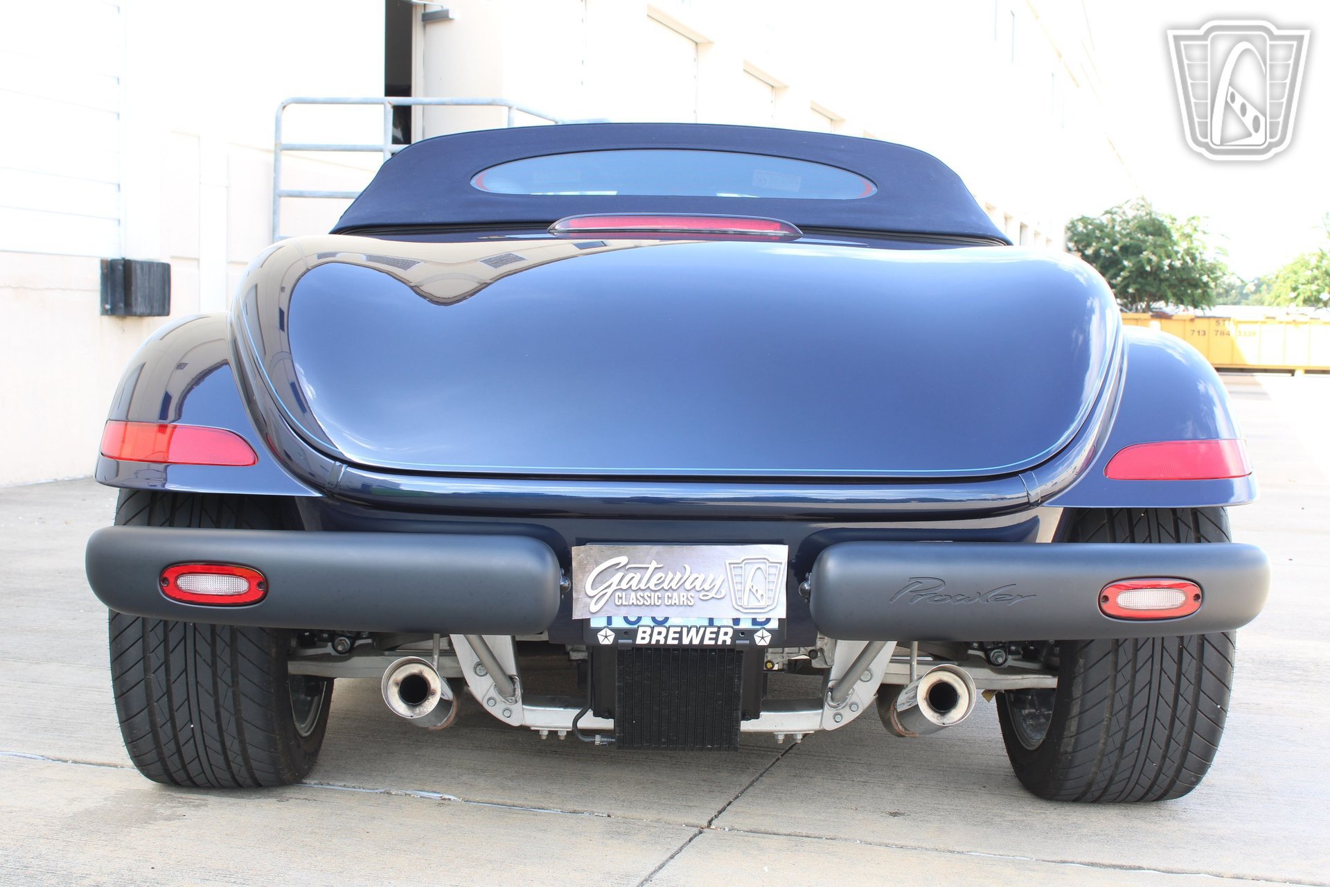Used 2001 Chrysler Prowler RWD image 39