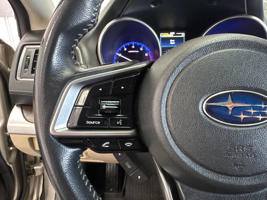 Used 2018 Subaru Outback 2.5i Limited AWD/4WD image 12