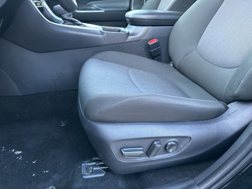 Certified 2025 Toyota RAV4 XLE image 19