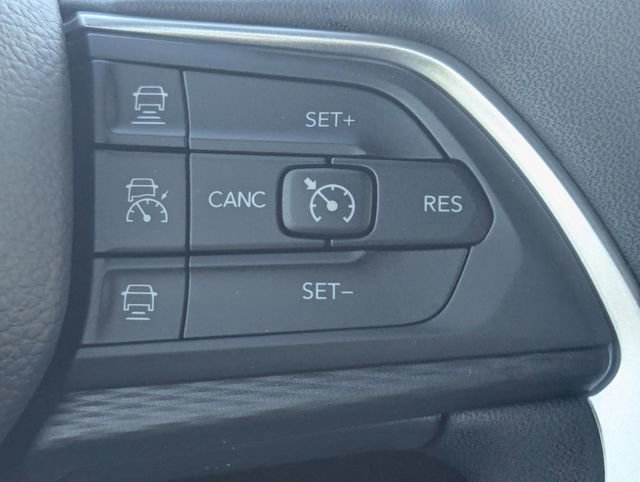 New 2025 Jeep Grand Cherokee Laredo image 12