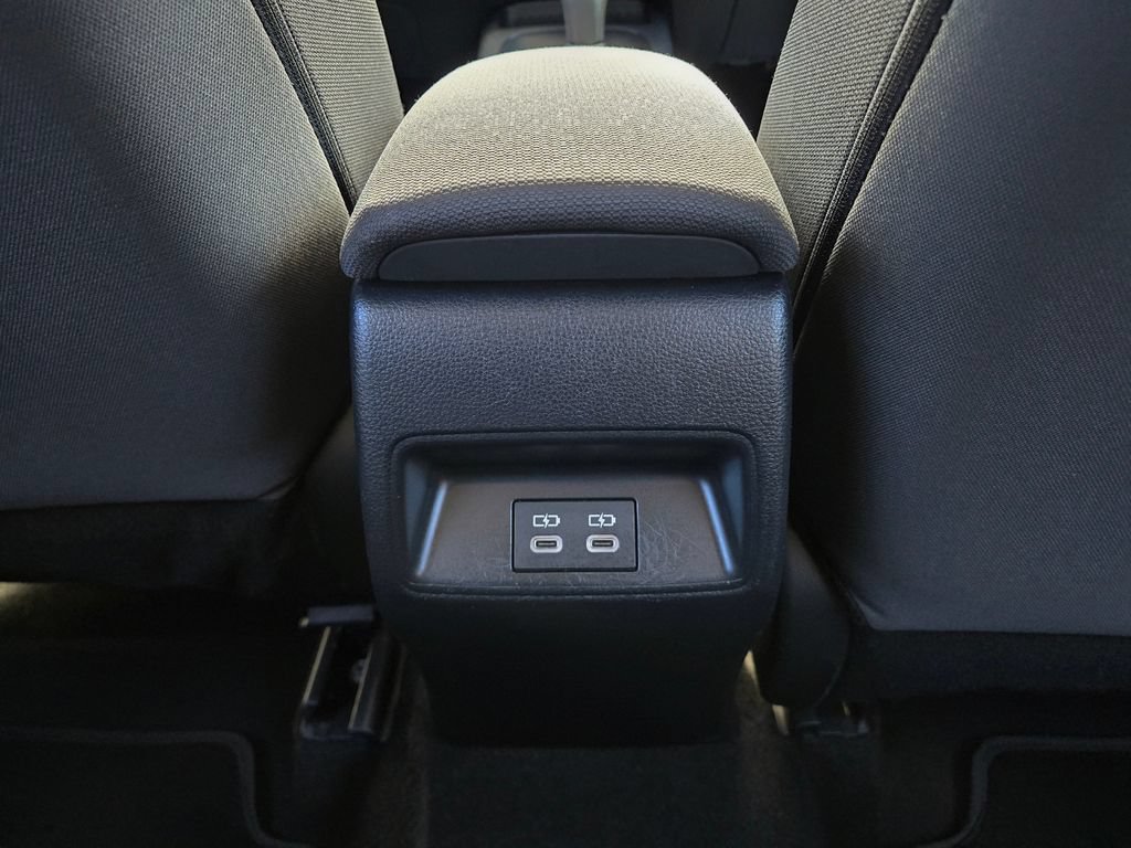 Used 2023 Toyota Corolla LE FWD image 39