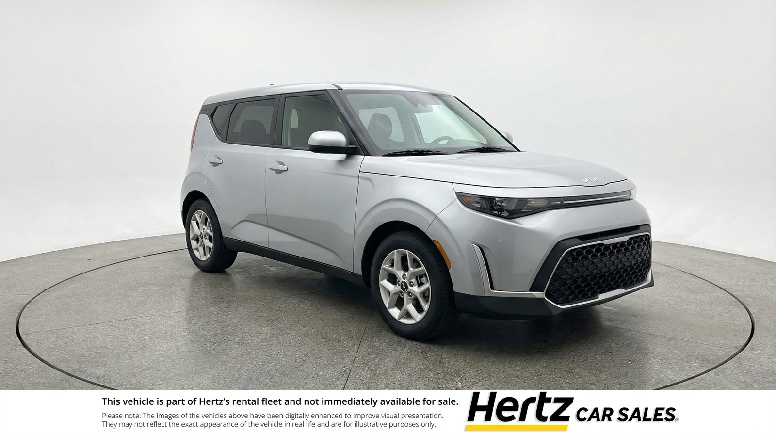 Used 2025 Kia Soul LX w/ LX Technology Package FWD image 1