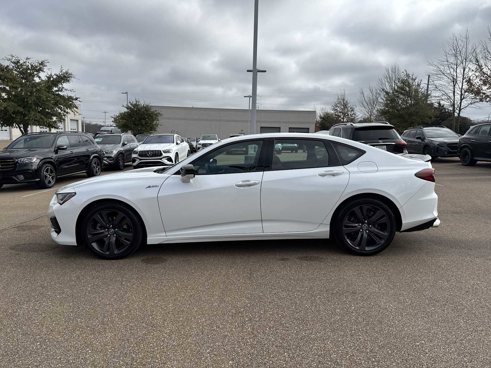 Used 2023 Acura TLX SH-AWD w/ A-SPEC Pkg image 3