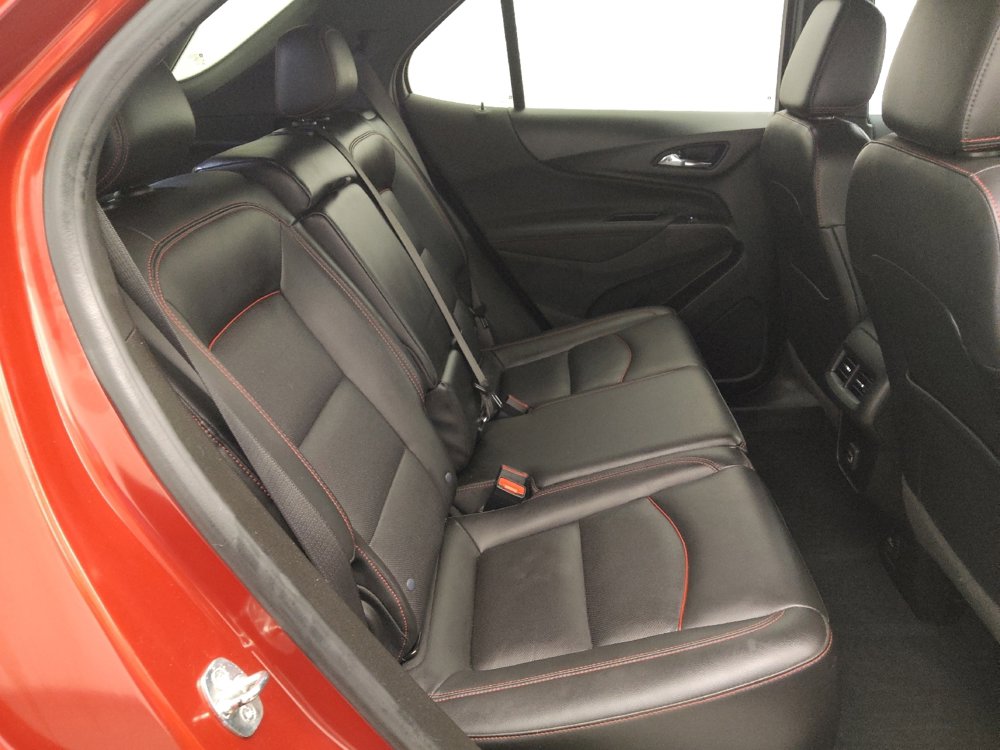 Used 2022 Chevrolet Equinox RS w/ RS Leather Package AWD/4WD image 19