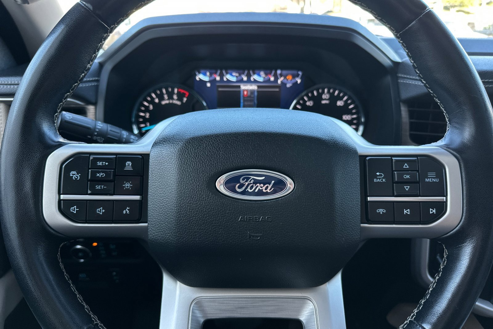 Used 2023 Ford Expedition Max Limited image 24