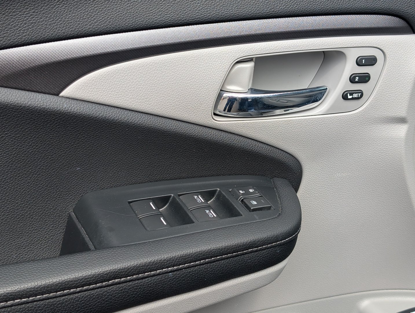 Used 2023 Honda Ridgeline RTL-E image 21