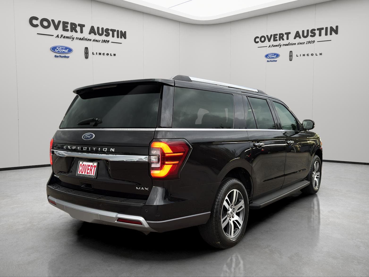 Certified 2024 Ford Expedition Max Limited image 5