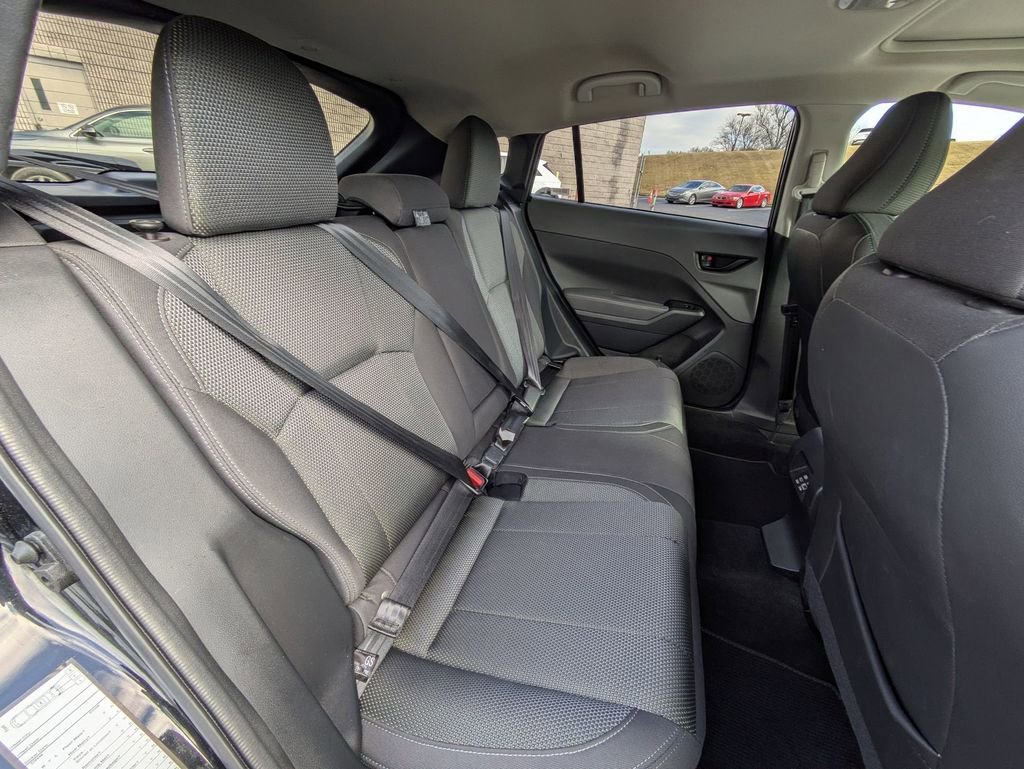Used 2024 Subaru Crosstrek 2.0i Premium image 28