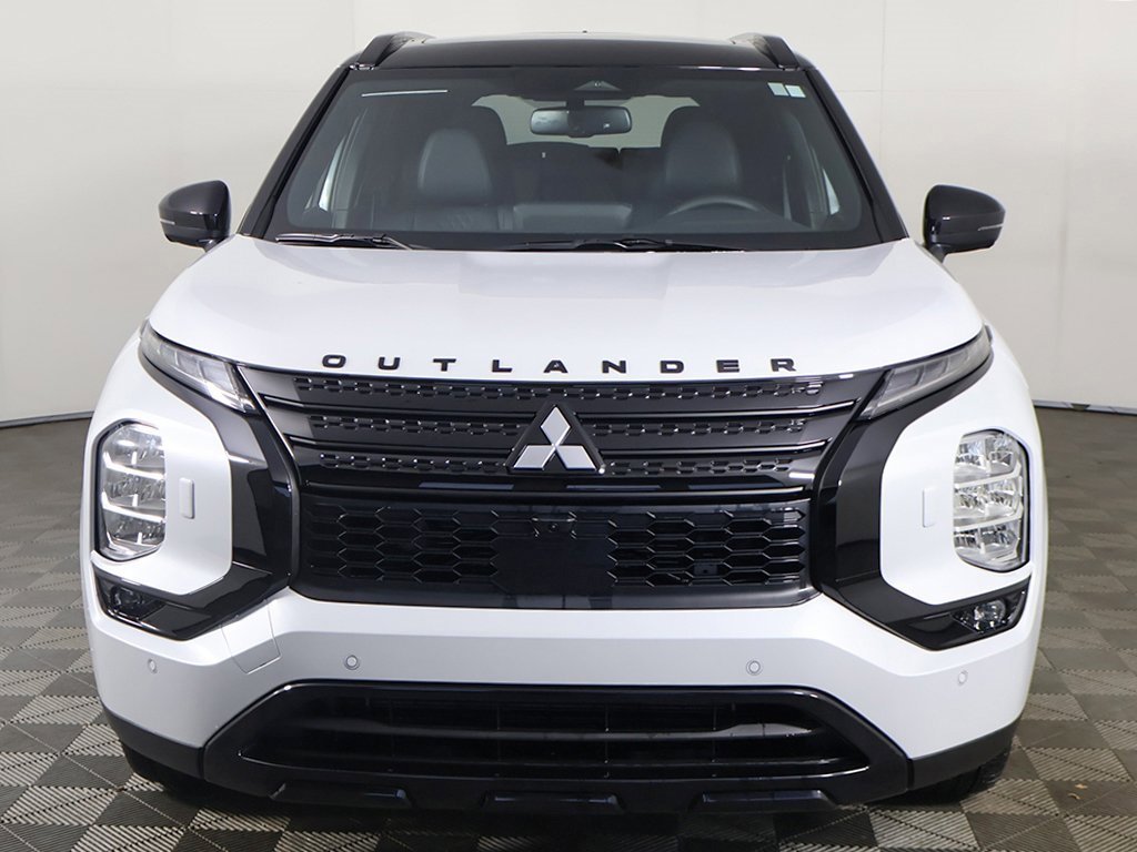 New 2025 Mitsubishi Outlander SEL Black Edition image 14