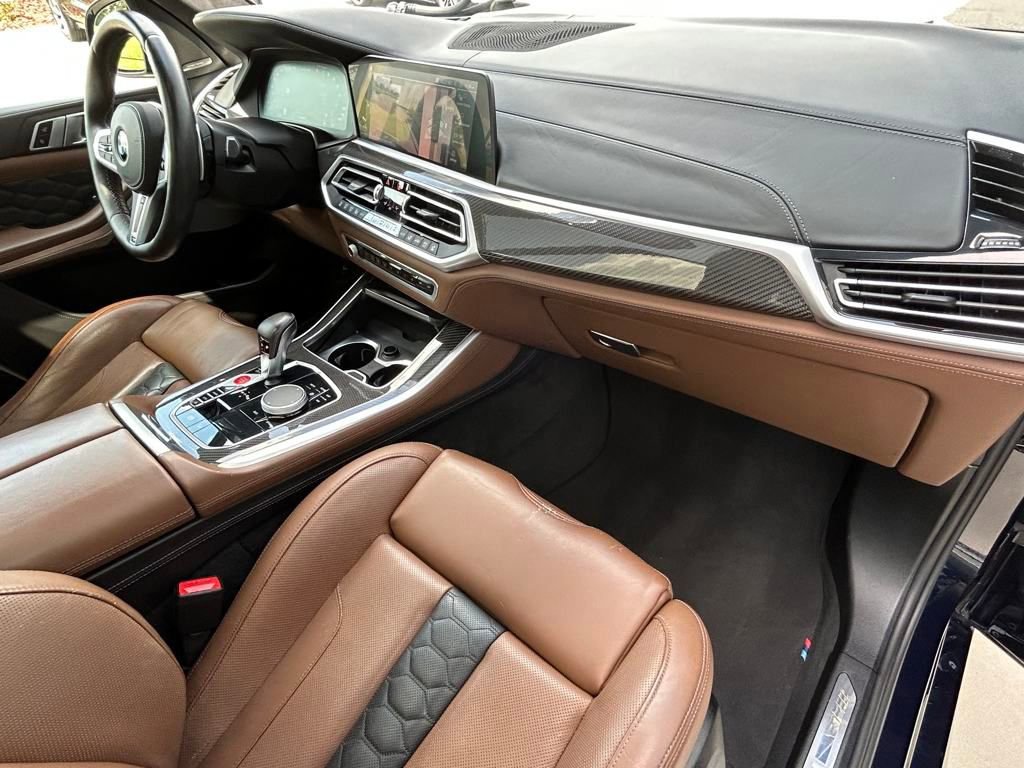Used 2021 BMW X5 M w/ Executive Package image 47
