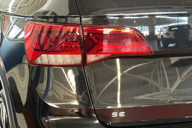 Used 2022 Volkswagen Taos SE image 35