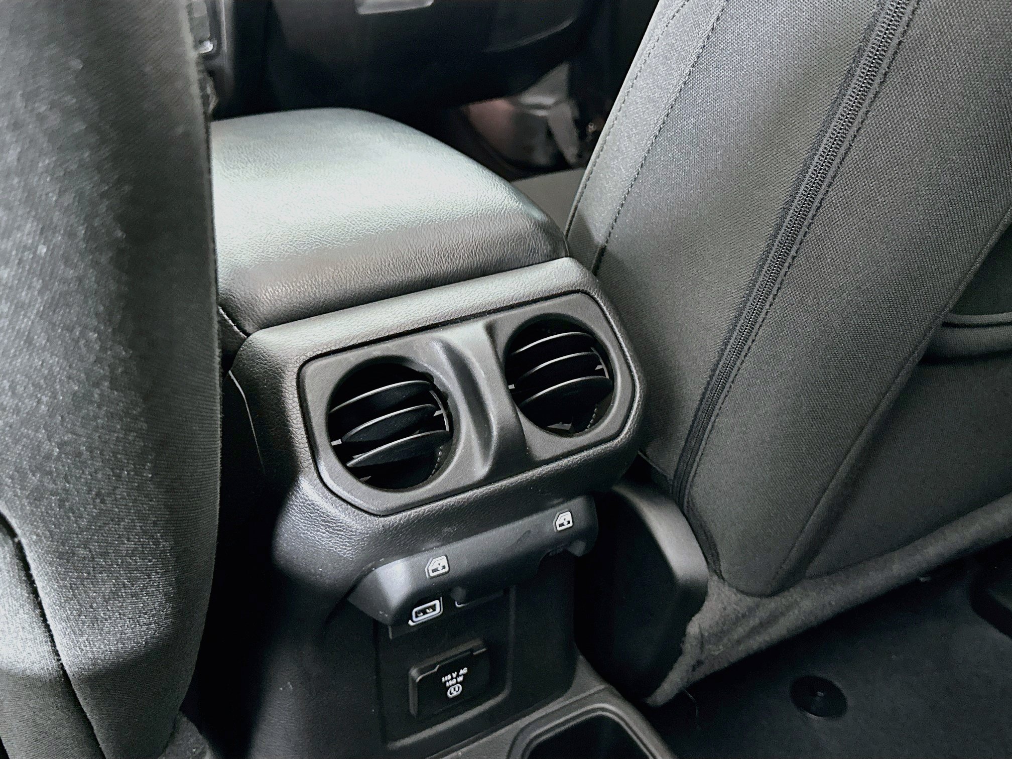 Used 2022 Jeep Wrangler Unlimited Sport w/ Sun And Sound Package AWD/4WD image 27