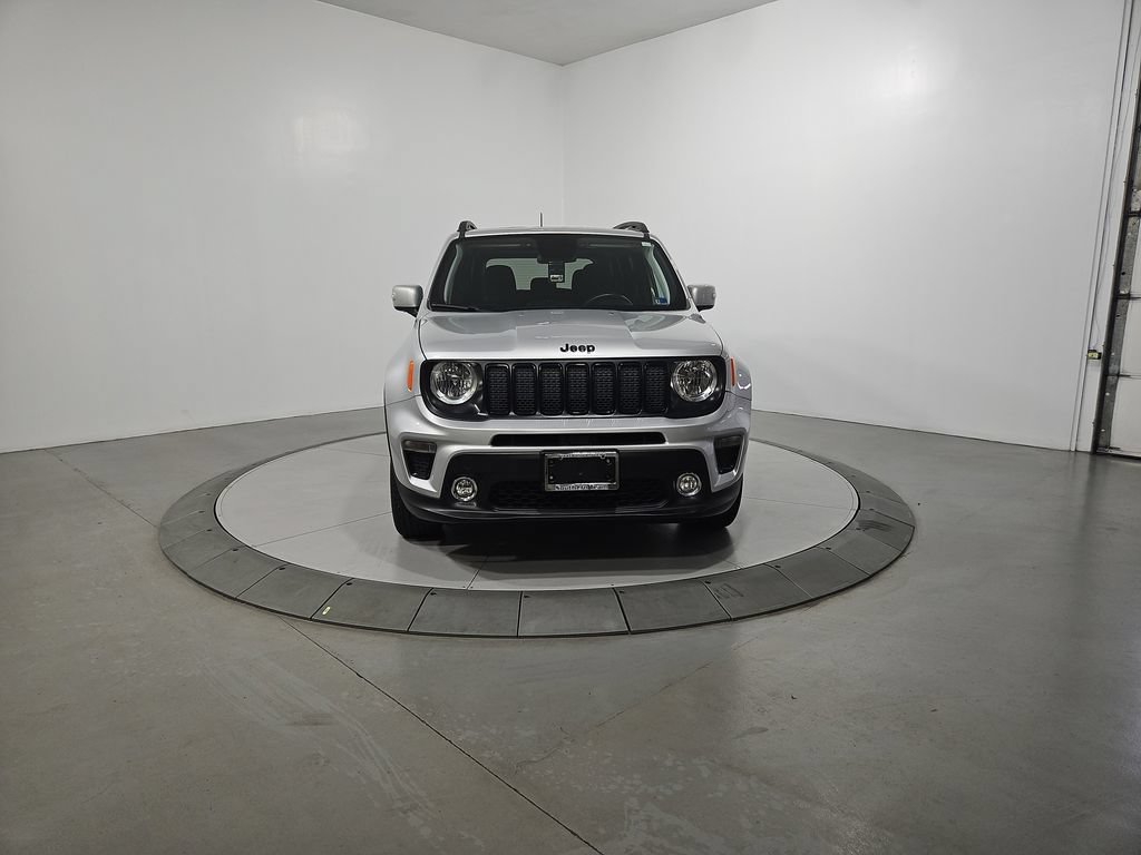 Used 2019 Jeep Renegade Altitude w/ UConnect 8.4 Nav Group AWD/4WD image 9