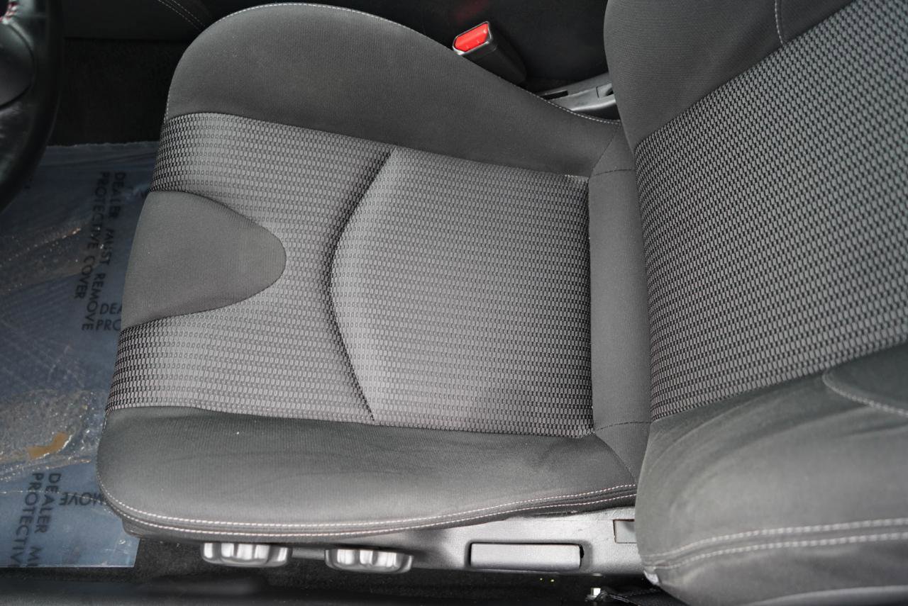 Used 2016 Nissan 370Z Coupe image 21