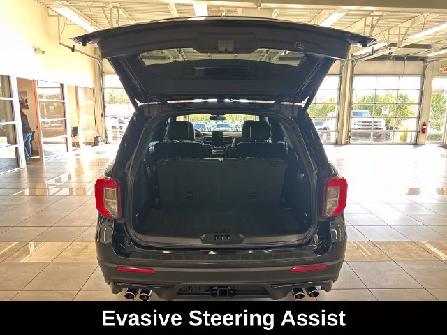 Used 2023 Ford Explorer ST w/ Equipment Group 401A AWD/4WD image 31